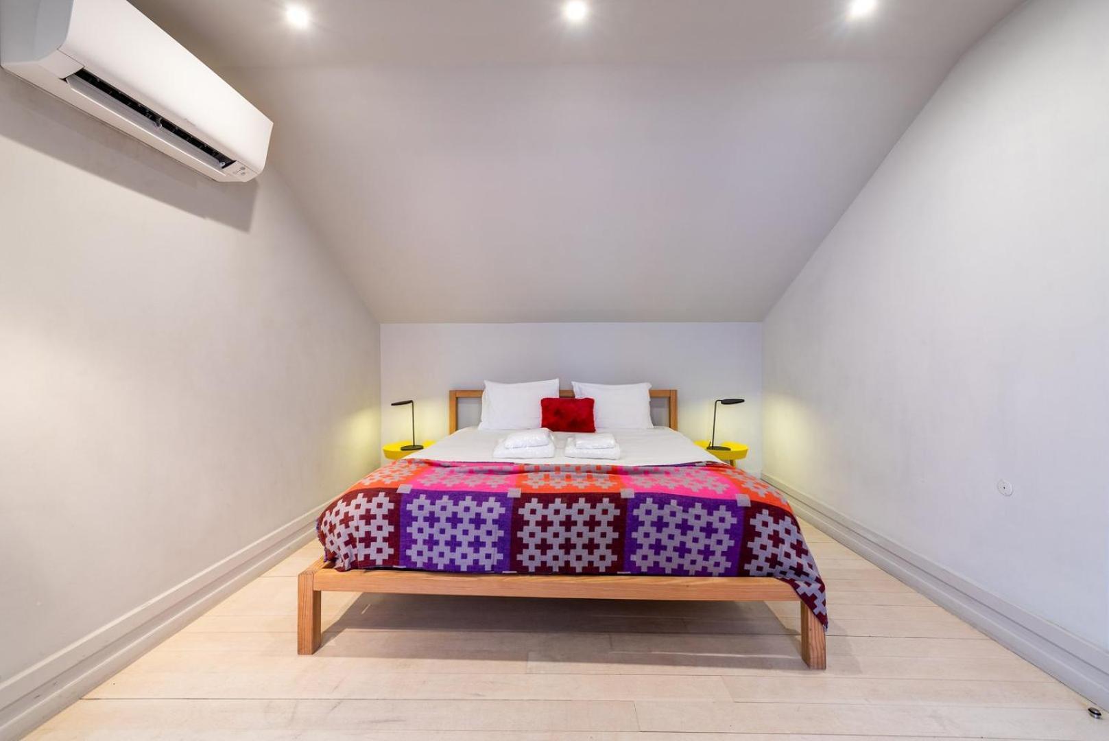 Guestready - Newly Renovated Chiado Haven Apartment Lisbon Exterior photo